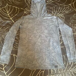 Patagonia Periwinkle w/ Gray Leaf Pattern Hooded Sunshirt